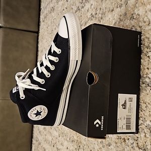 Converse Chuck Taylor All Star High Street Sneakers Unisex Men's 10 Women's 12